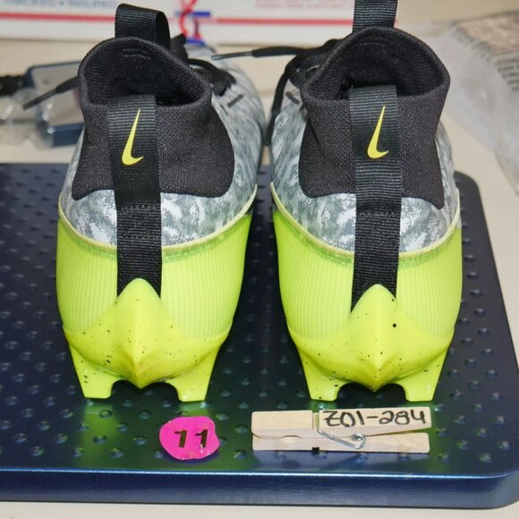 Nike Vapor Edge Pro 360 2 Low Football Cleats Men's Size 14 Volt Neon Grey Black - Picture 8 of 11